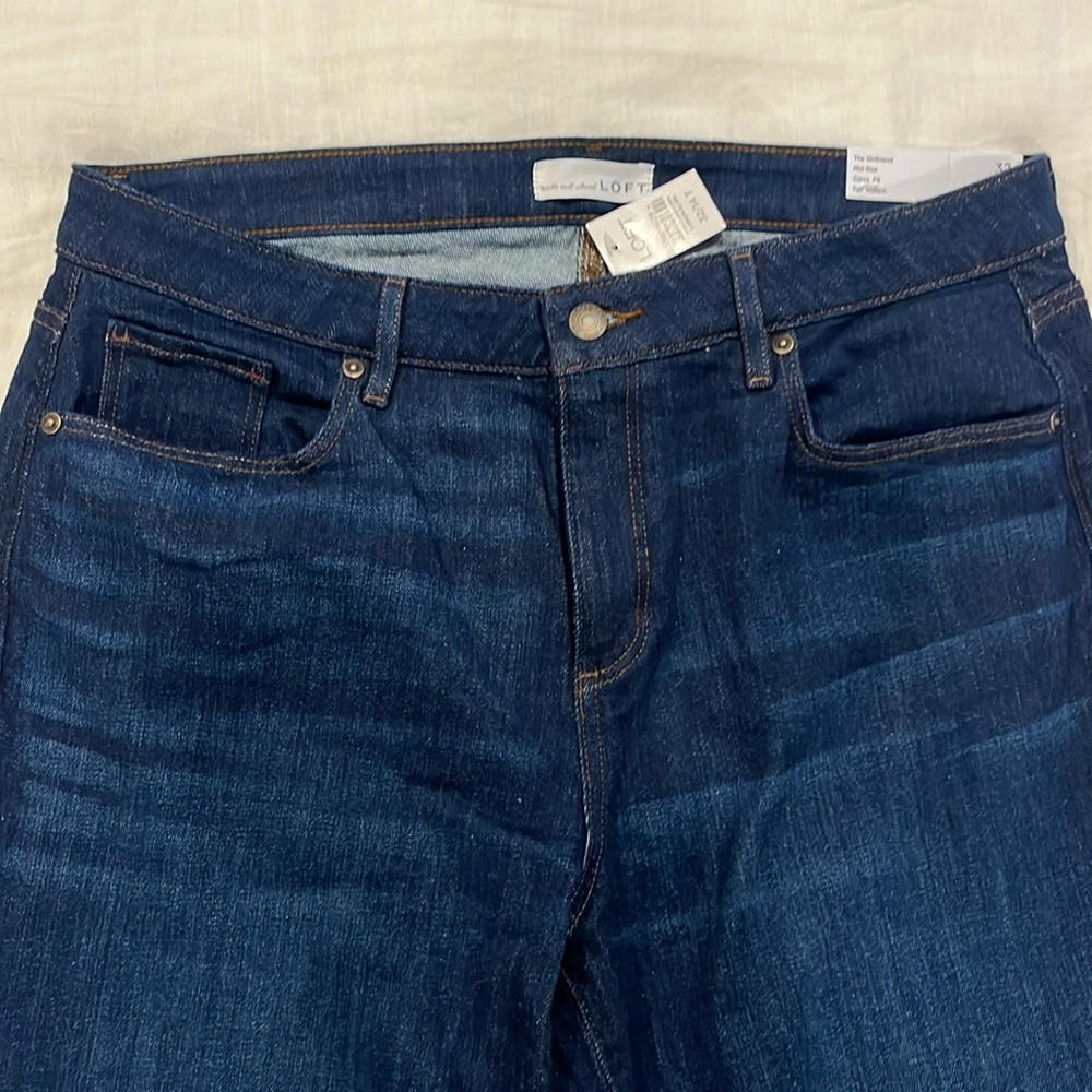 LOFT - The Girlfriend Jeans - Curvy Mid Rise - Dark Wash - 32 Tall (14 Tall)